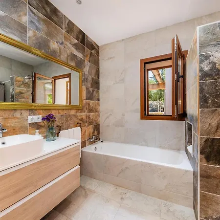 Maria Port de Pollenca